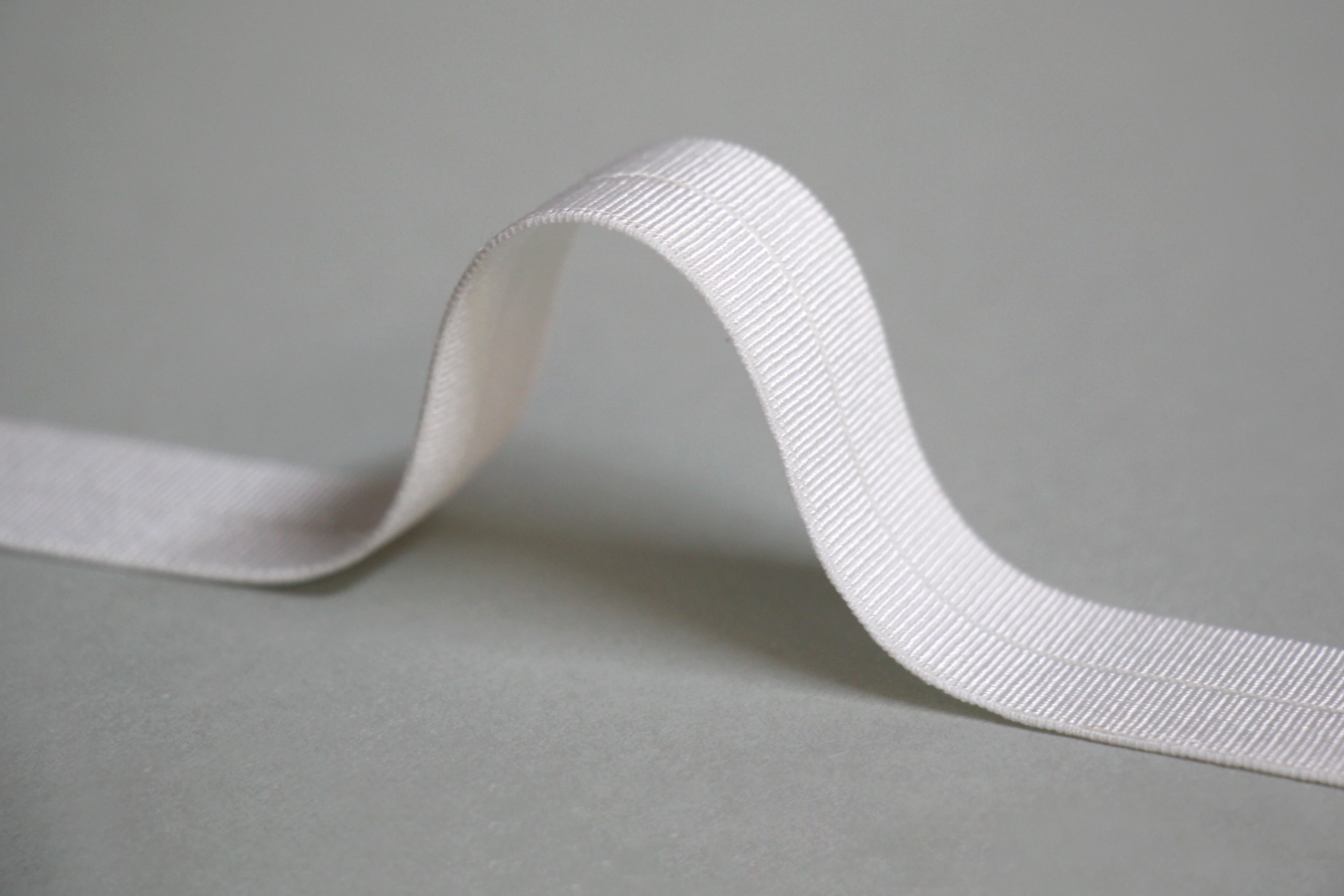 18mm Stretch Fold-Over Binding - Ivory