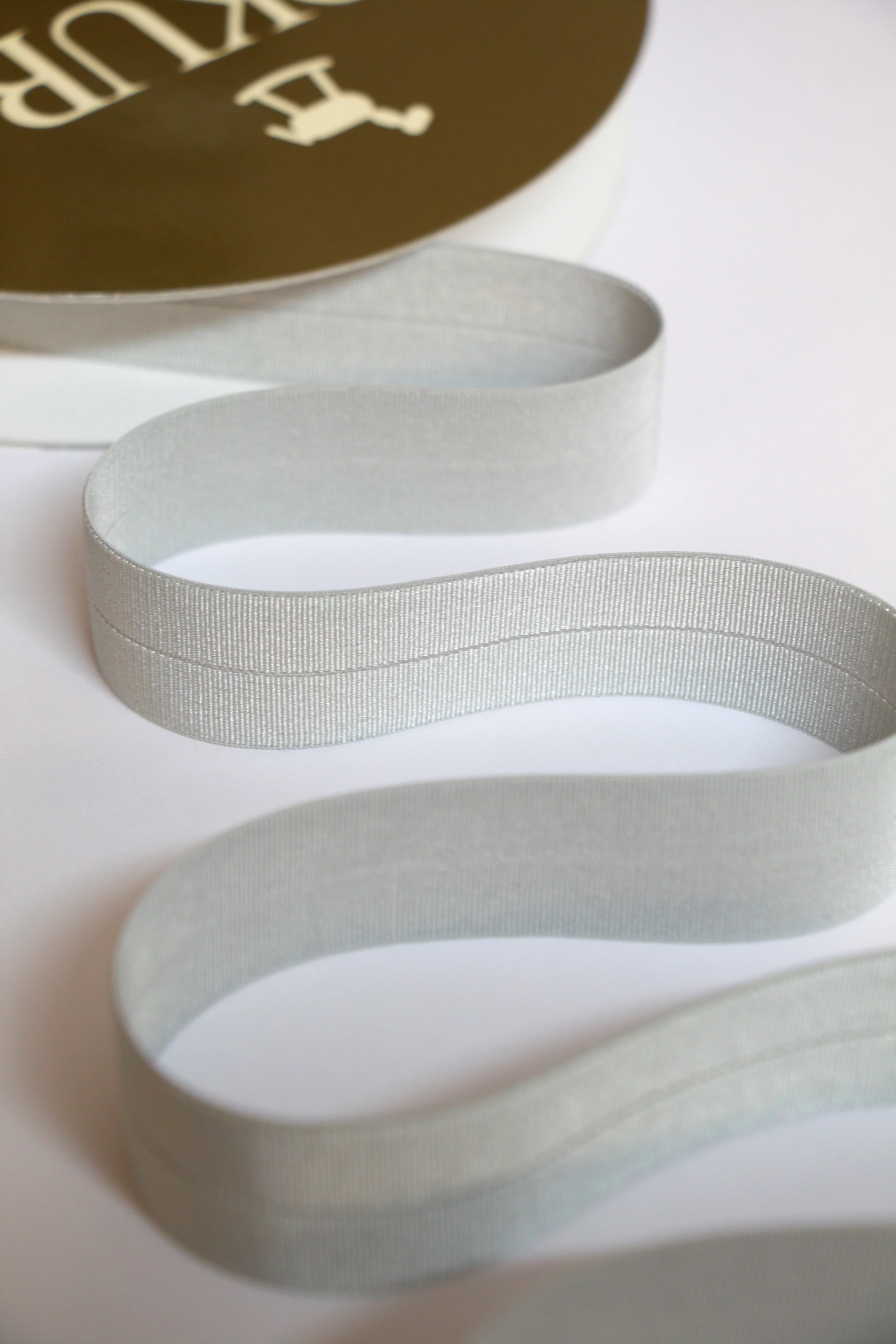 24mm Stretch Fold-Over Binding - Platinum - Image 2
