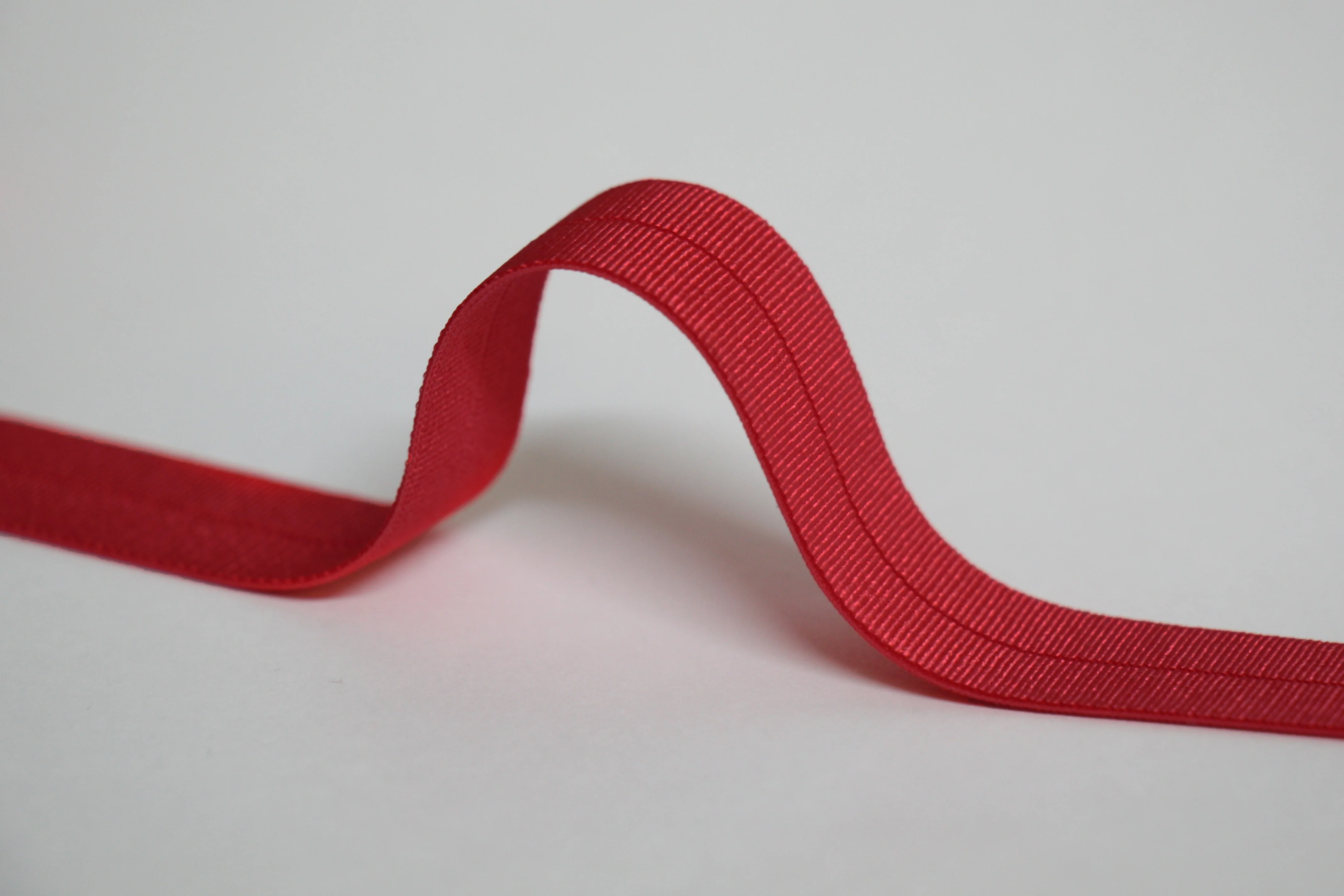 24mm Stretch Fold-Over Binding - Real Red