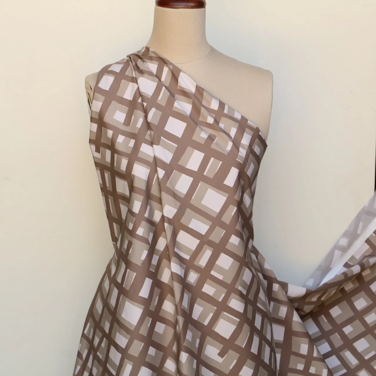 3D Grid Mocha Poplin - Image 5