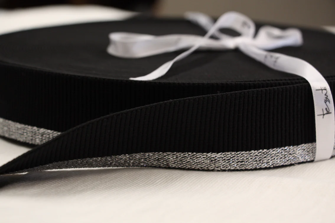 Metallic Fancy Elastic (38mm/ 1 1/2") - Black/Metallic Silver - Image 2
