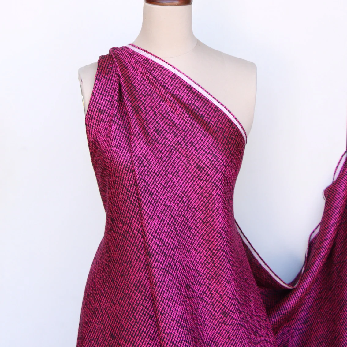 A Magenta Story - Image 5