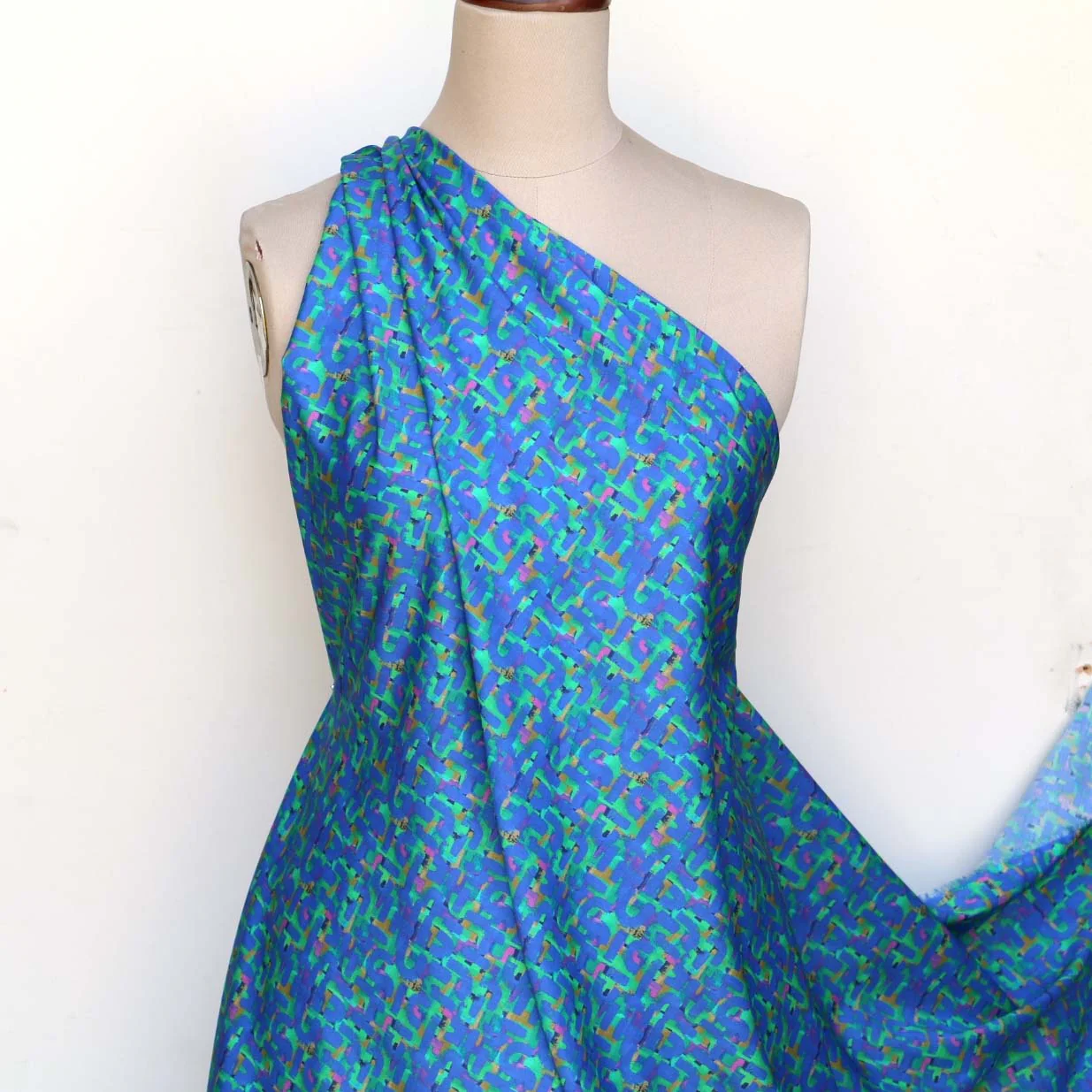 Abstract - Liberty Tana Lawn™ - Image 6