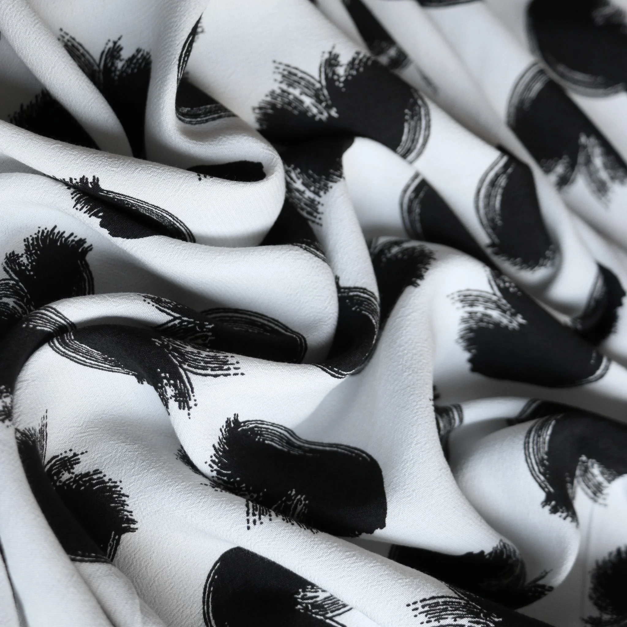 Abstract Mela White Viscose - Image 2