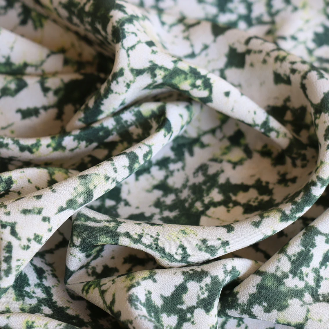 Aerea Verde Silk Crepe De Chine - Image 2