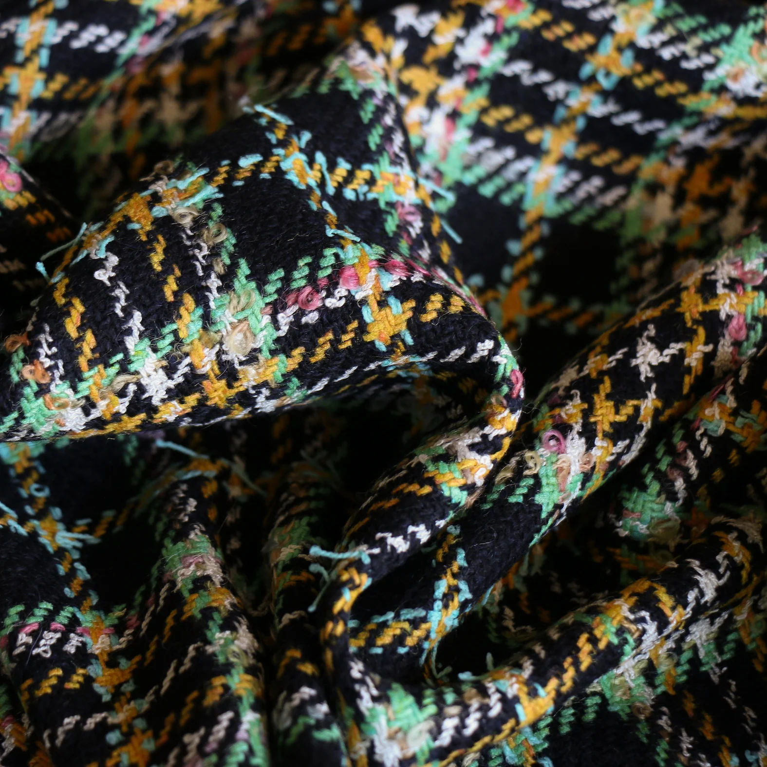 Agnella Tweed - Image 2