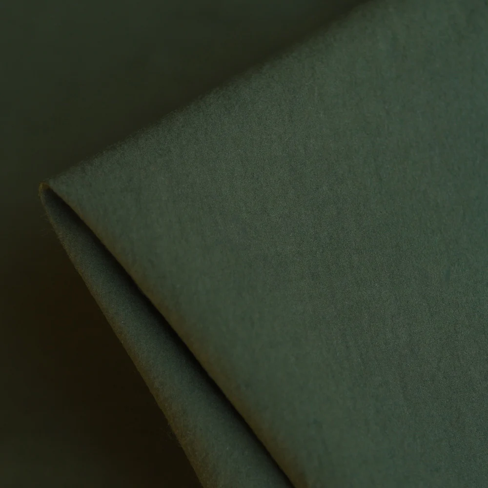 Akira Poplin Evergreen - Typewriter Cotton - Washer Finish