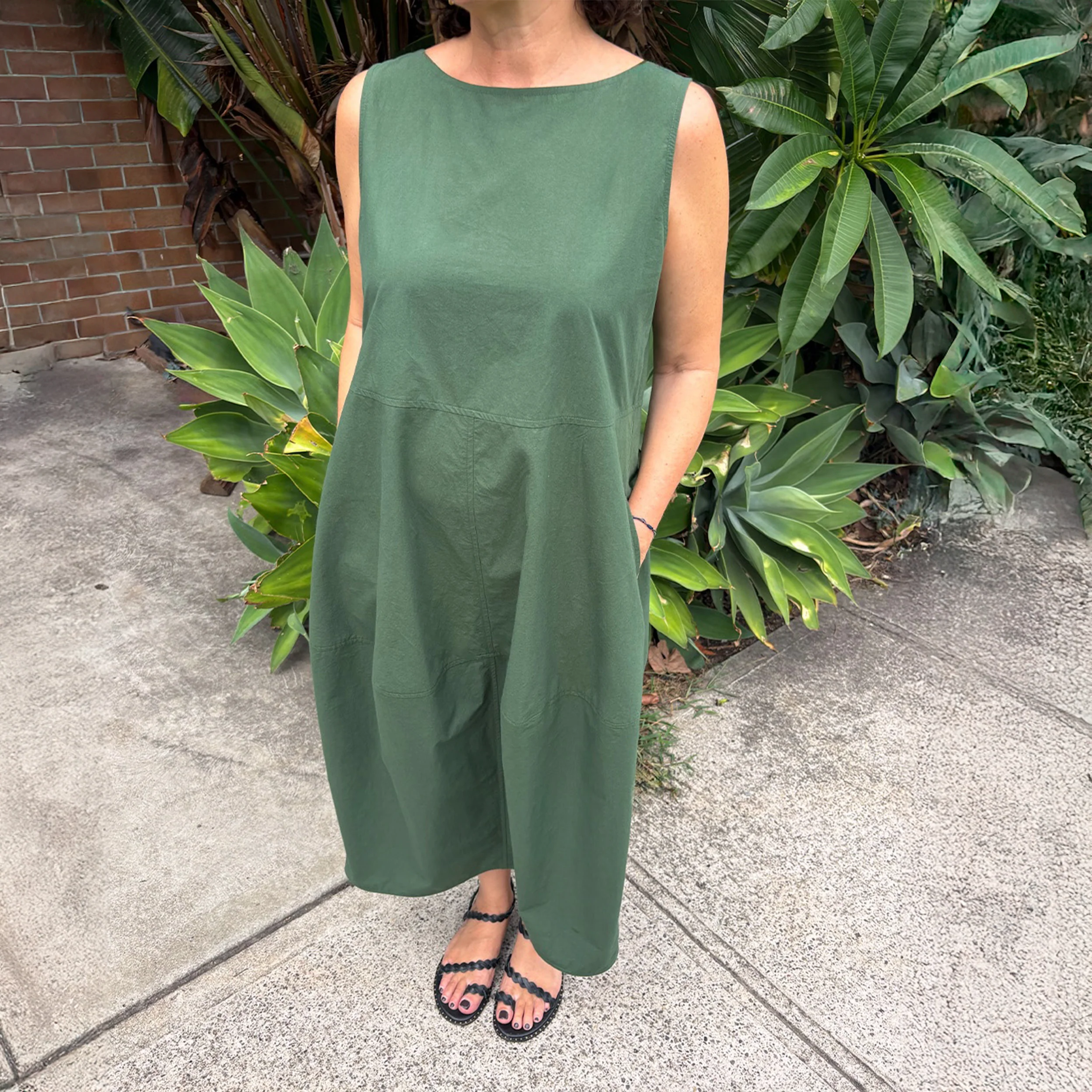 Akira Poplin Evergreen - Typewriter Cotton - Washer Finish - Image 2
