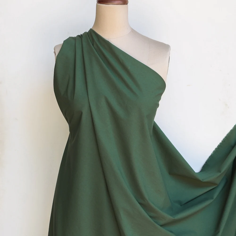 Akira Poplin Evergreen - Typewriter Cotton - Washer Finish - Image 4