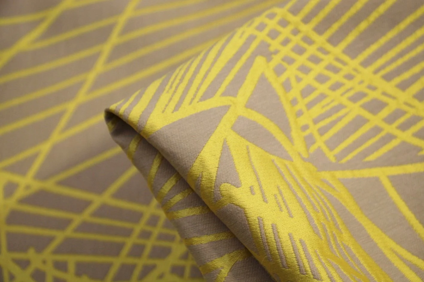 Alessa Jacquard
