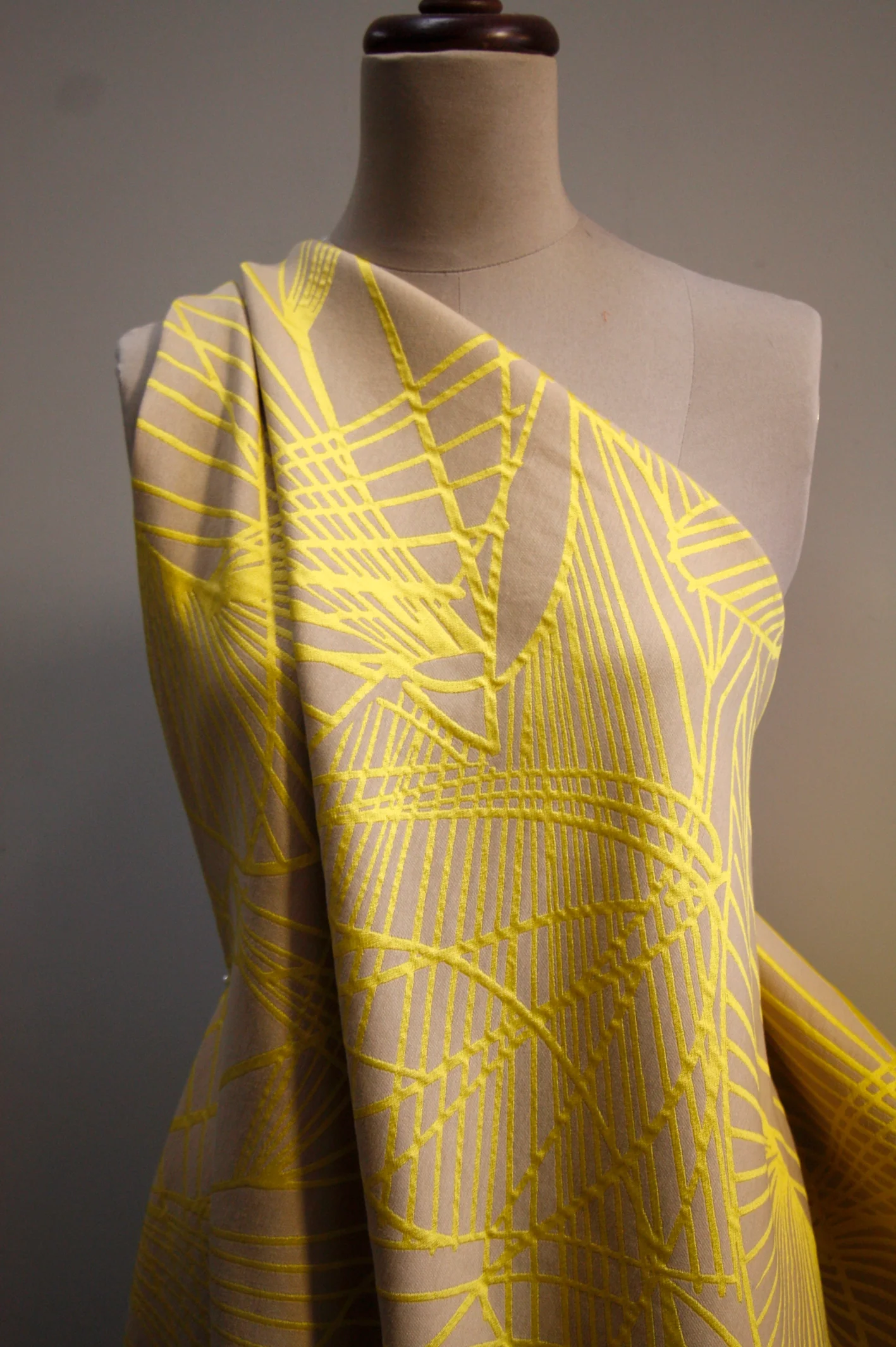 Alessa Jacquard - Image 5