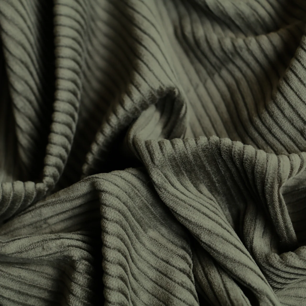 Alto Seaweed - Jumbo Corduroy - Image 2