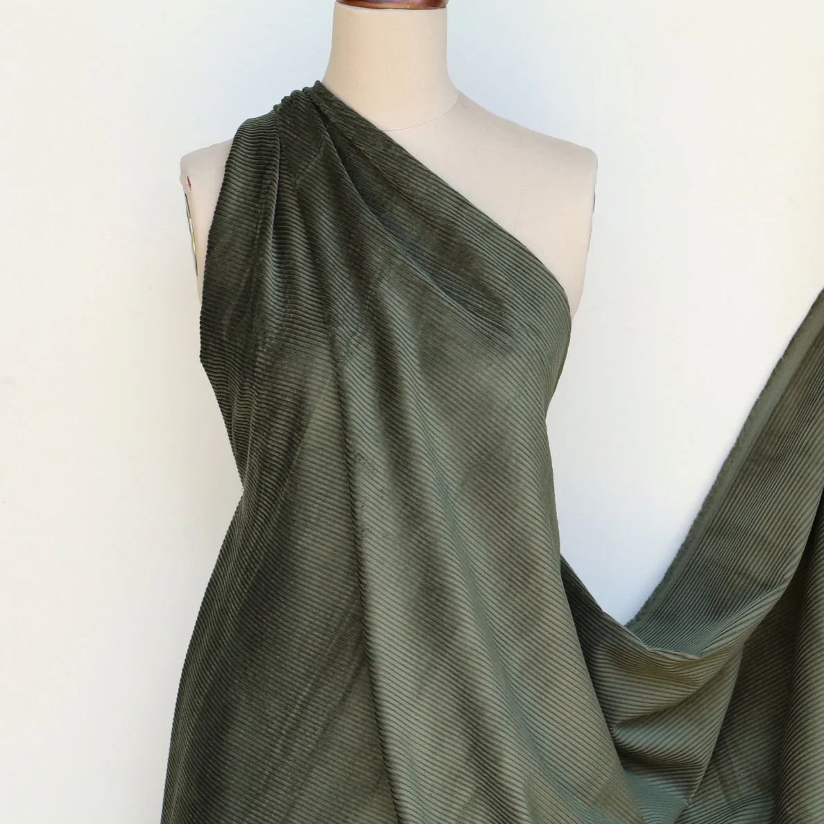 Alto Seaweed - Jumbo Corduroy - Image 3