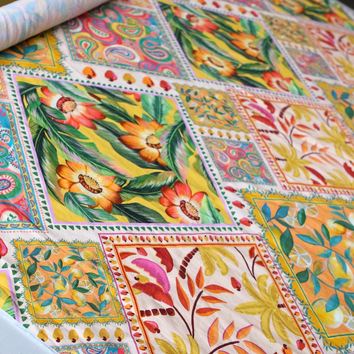 Amalfi Splice Printed Linen - Image 4
