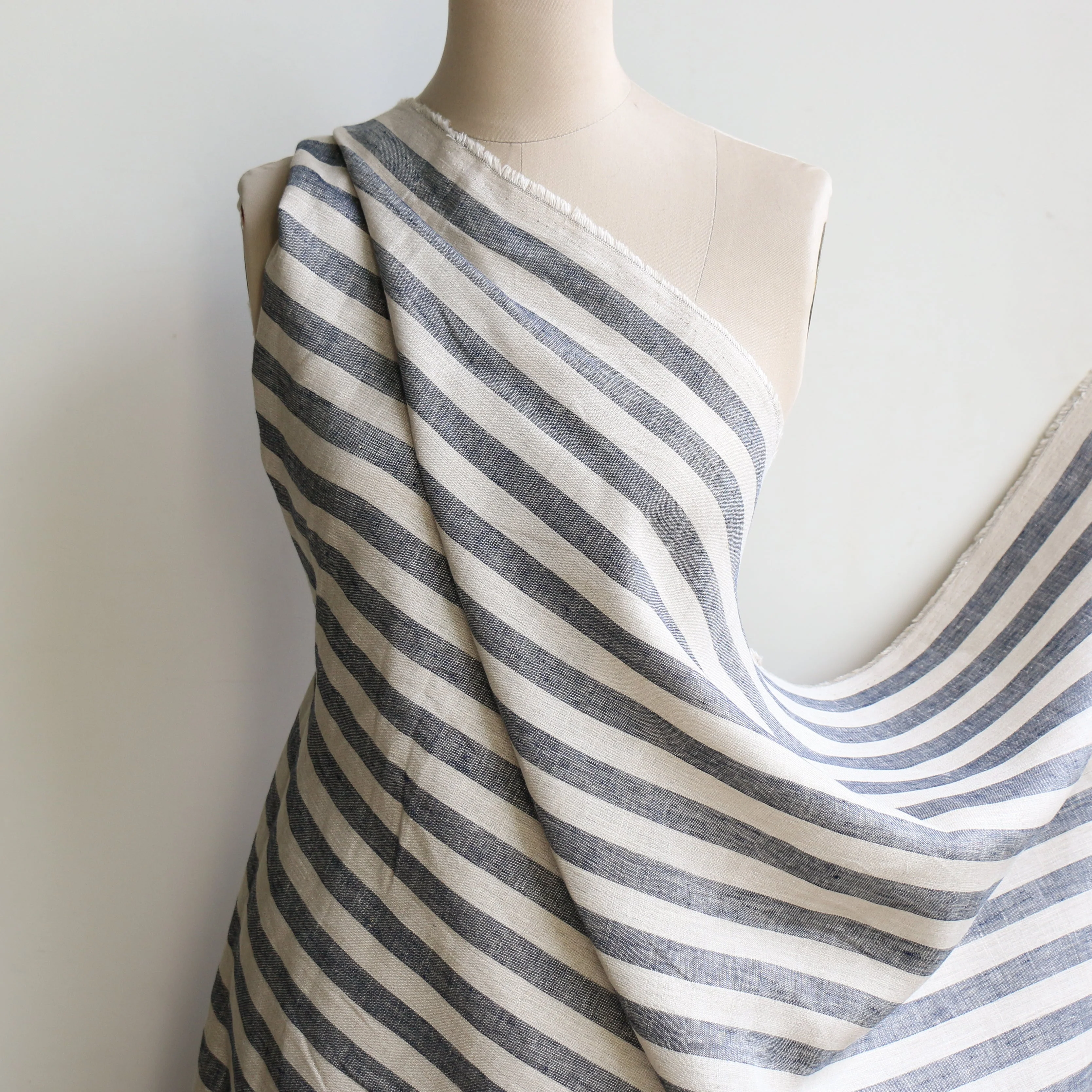 Amalfi Stripes Linen - Image 5