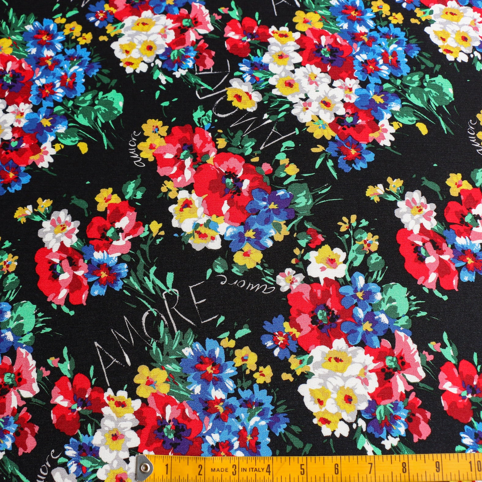 Amore Mio Viscose Crinkle Crepe - Image 3