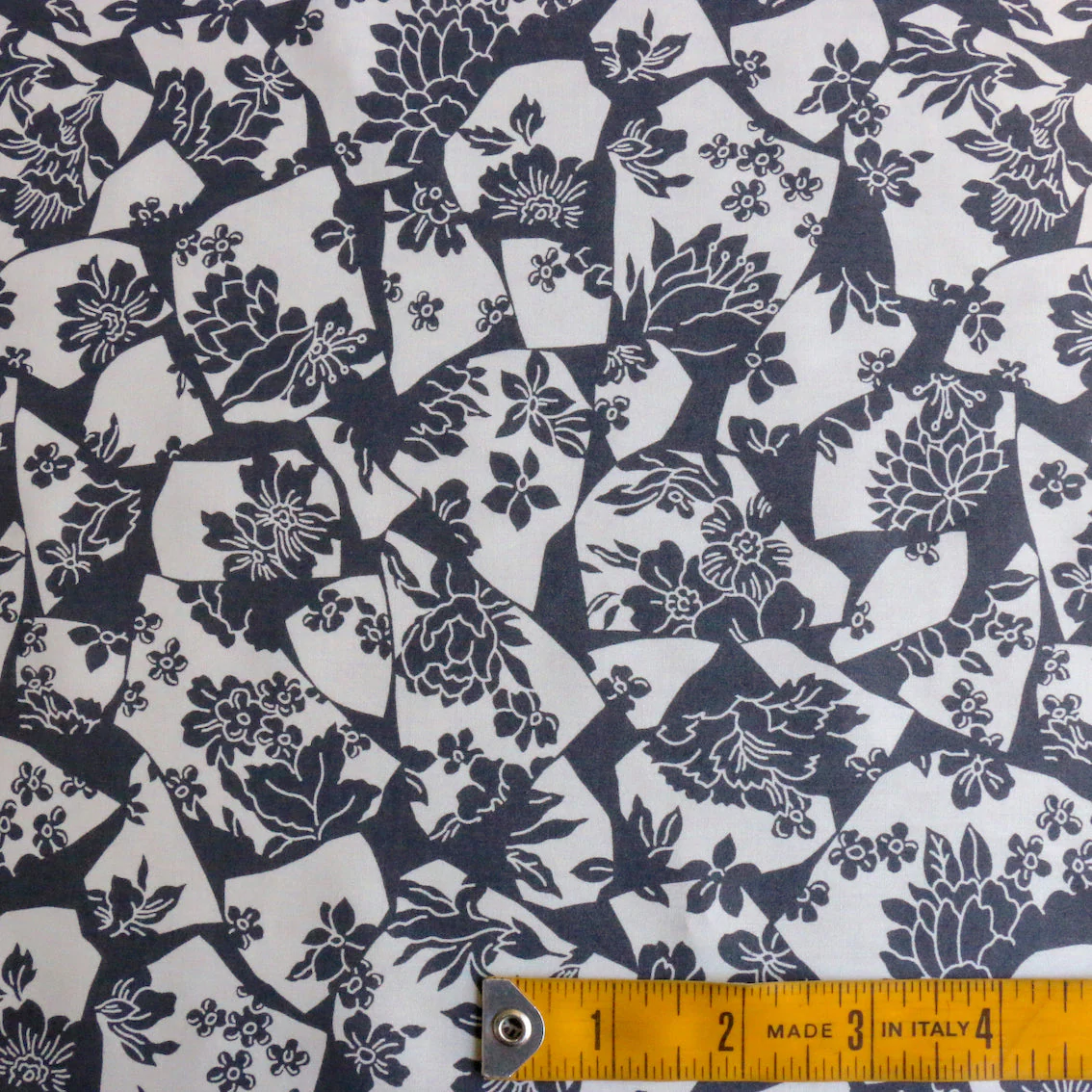 Ancient Chalk/Black - Liberty Tana Lawn™ - Image 3