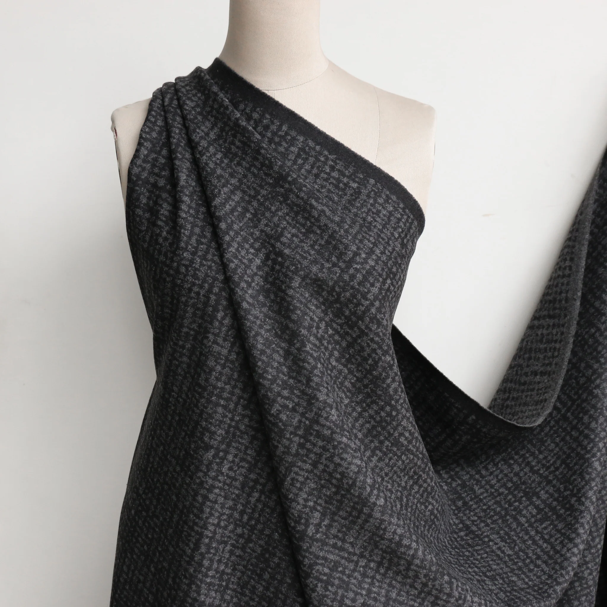 Ancona Nero Jacquard - Image 4