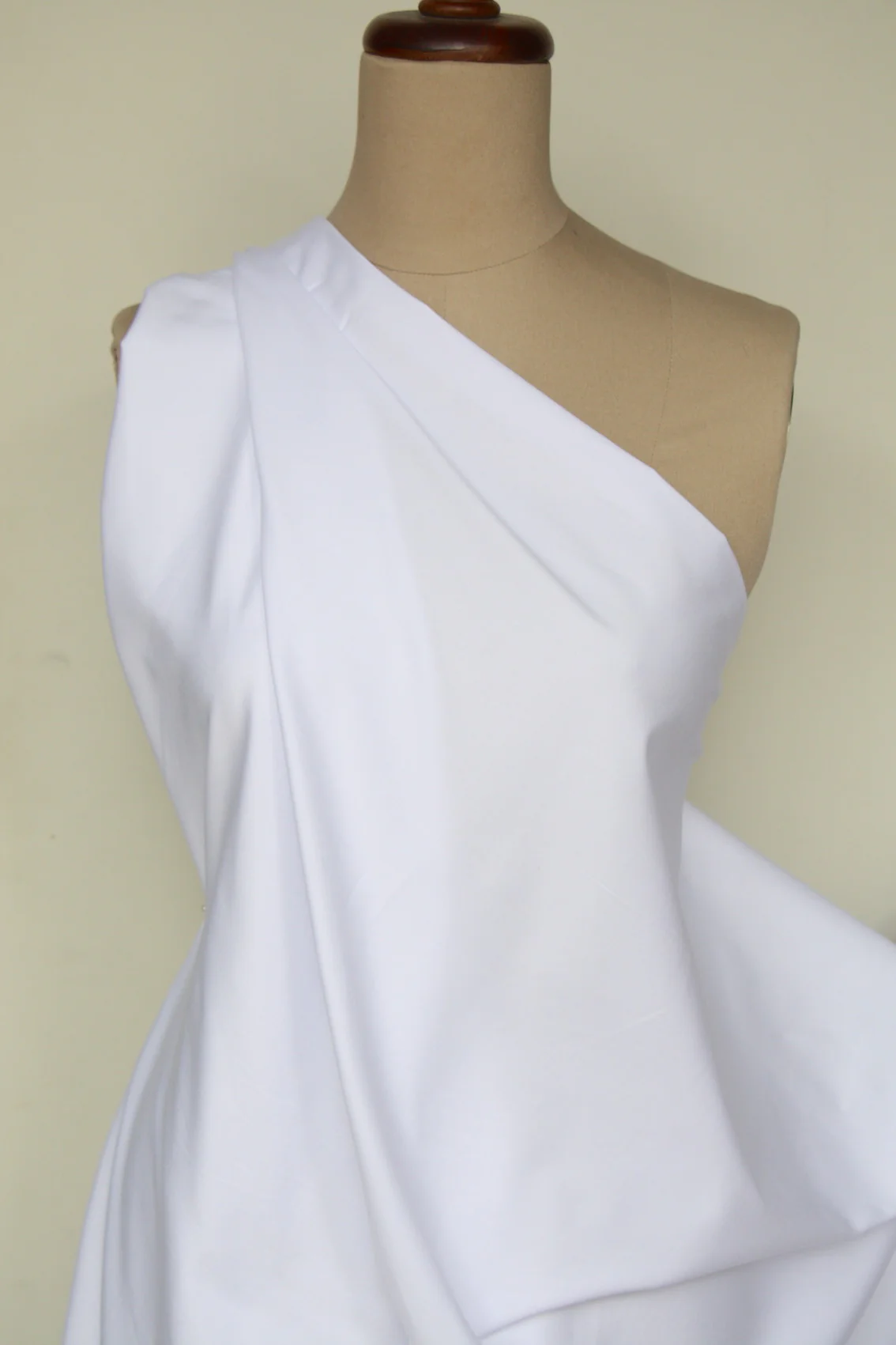 Anoki White - Image 3