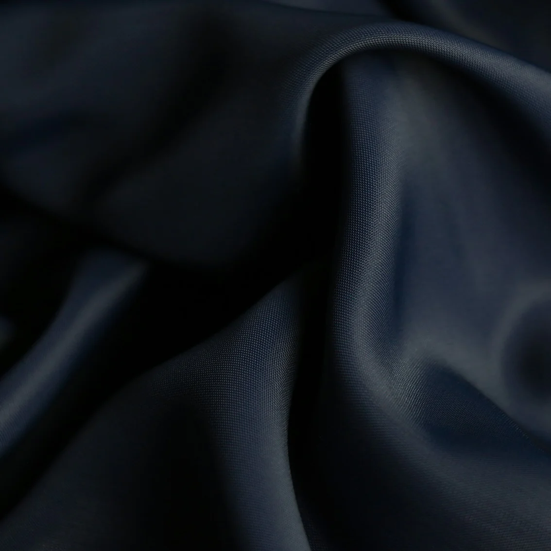 Ansett Navy Rayon Lining (137cm wide) - Image 2