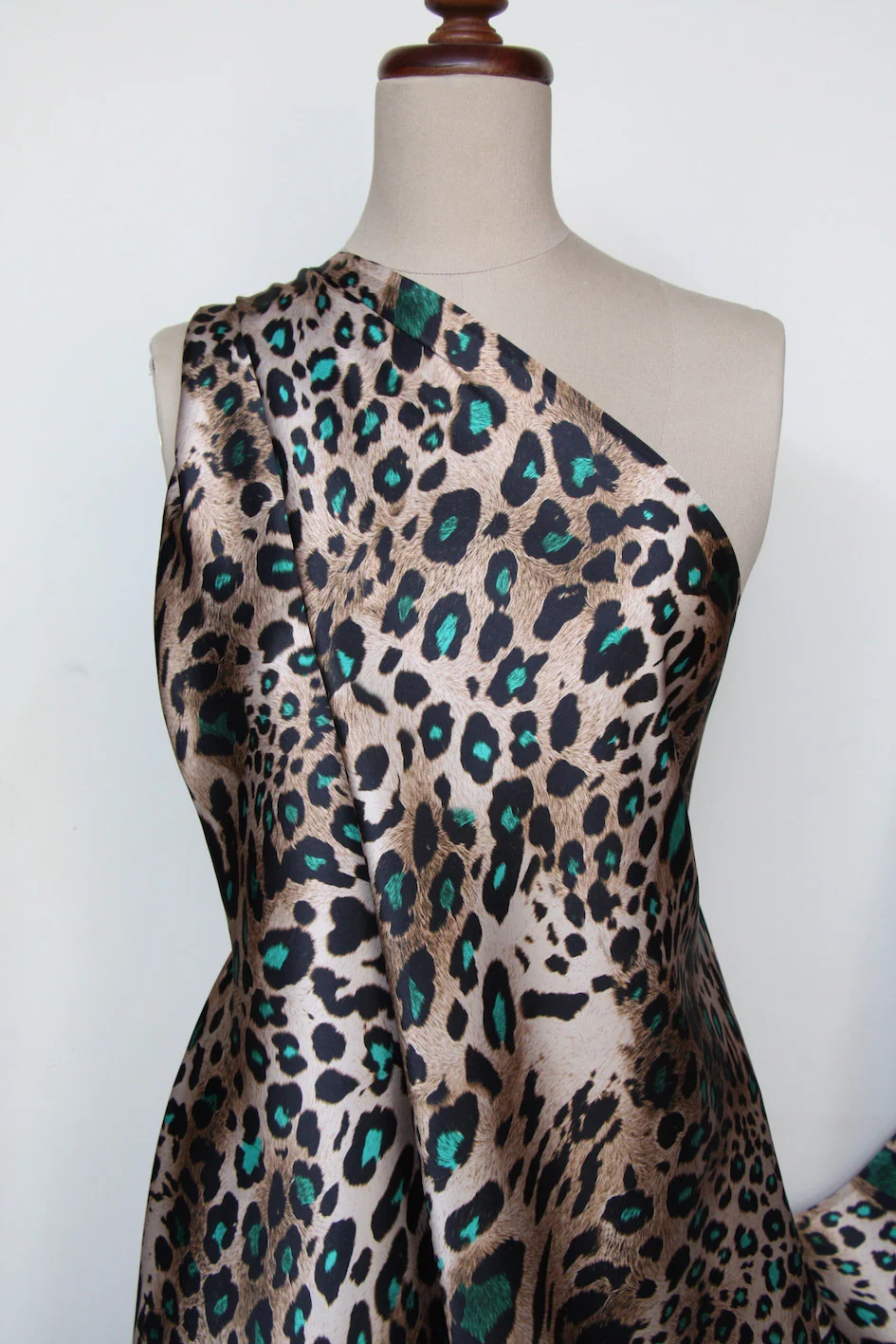 Aqua Cat Silk Satin - Image 5