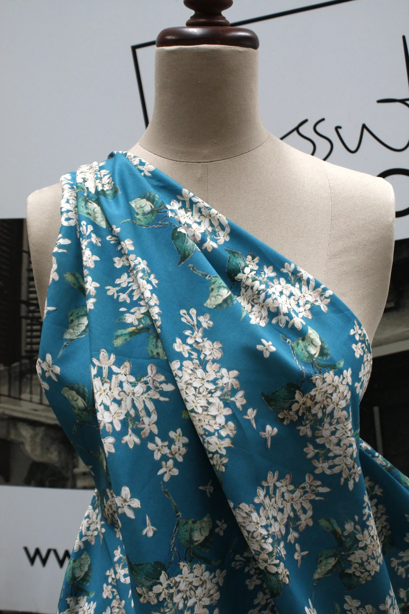 Archive Blue - Image 5