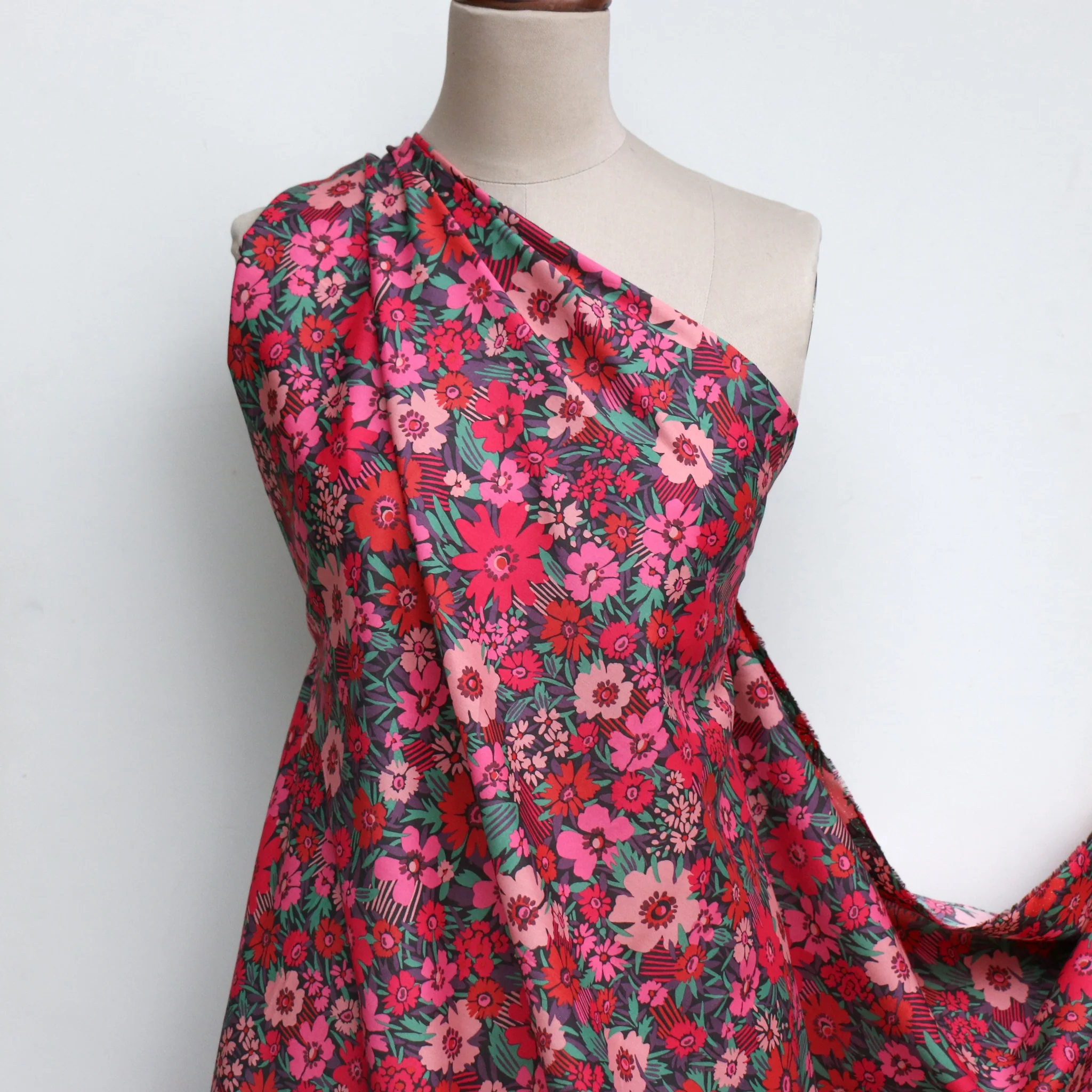 Averie - Liberty Tana Lawn™ - Image 5