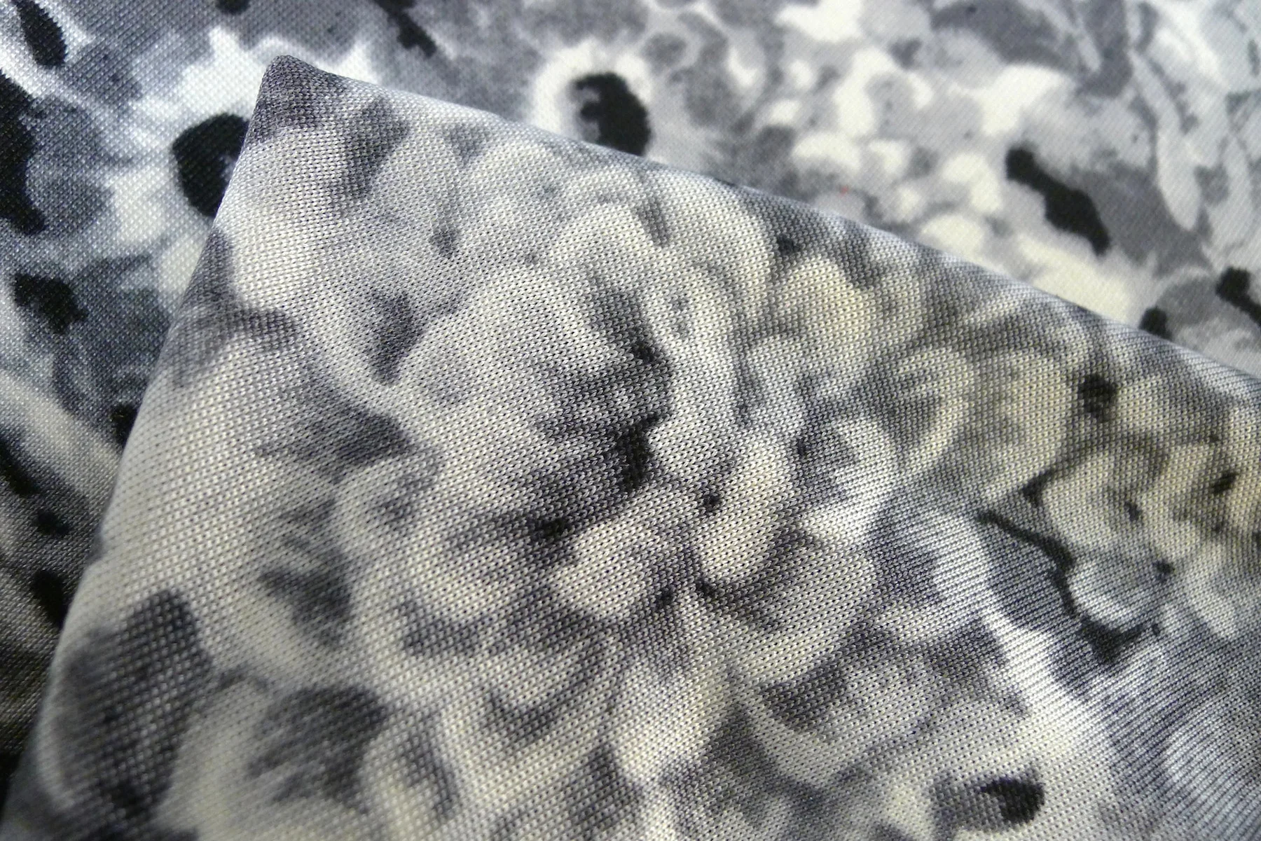 B&W Flower Fest