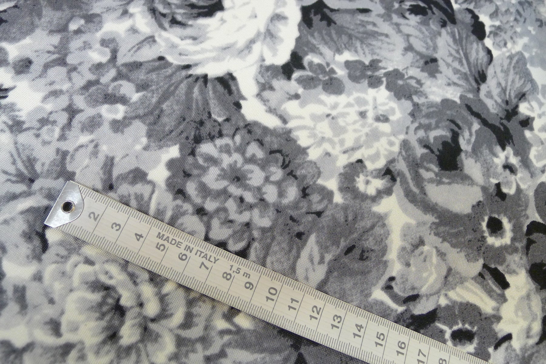 B&W Flower Fest - Image 3