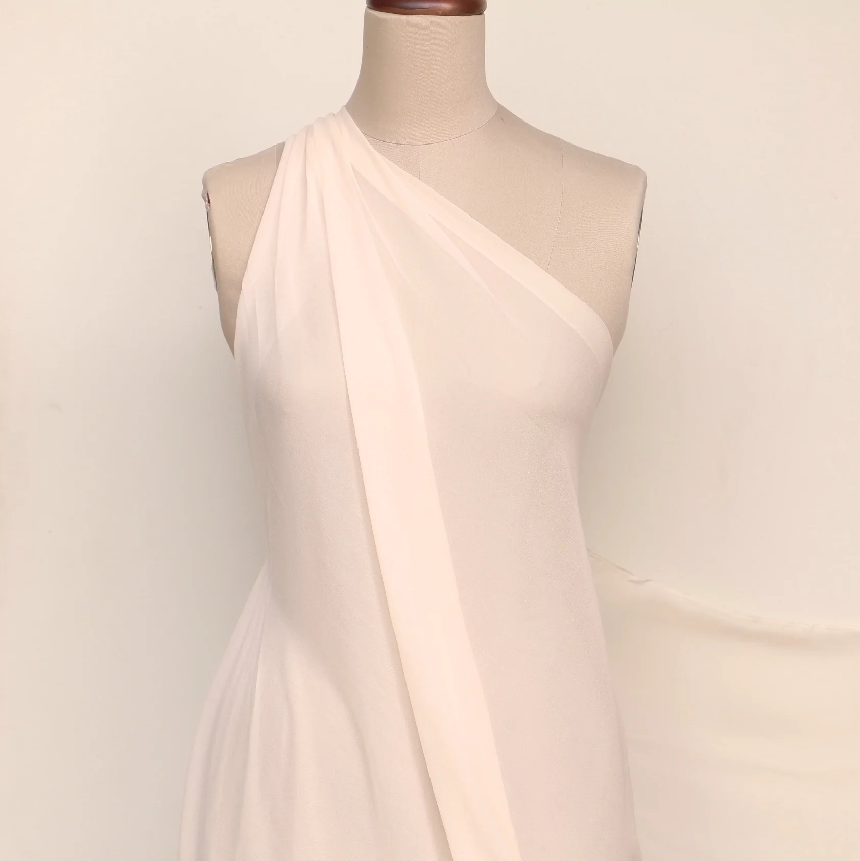 Baby Lychee Silk Georgette - Image 4
