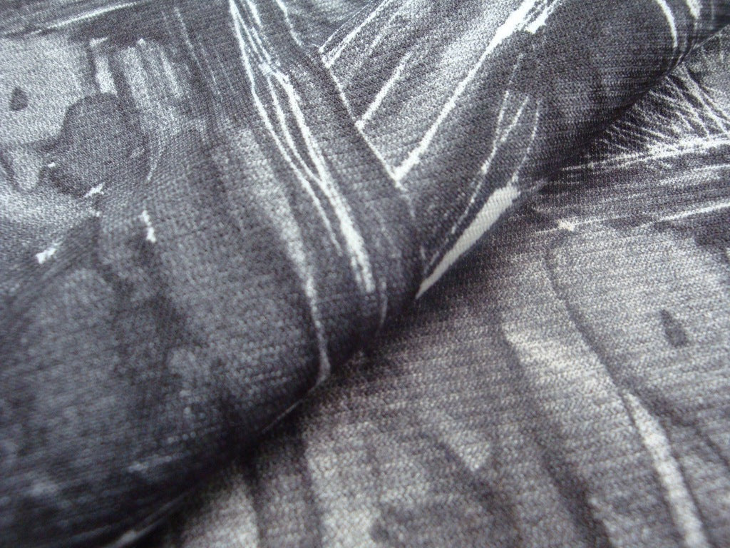 Back Drop - Image 2