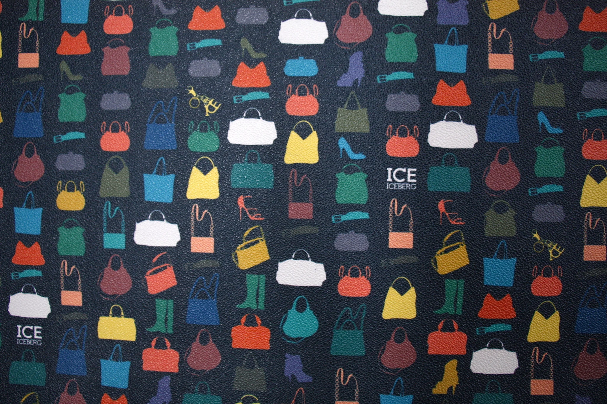 Bags & Stuff Colour