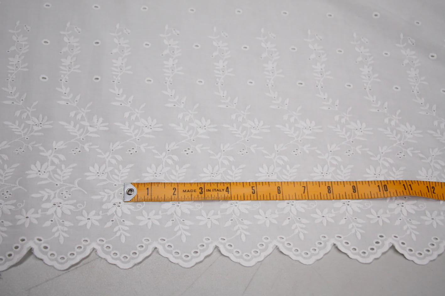 Bayou Border - Broderie Anglaise - Image 2