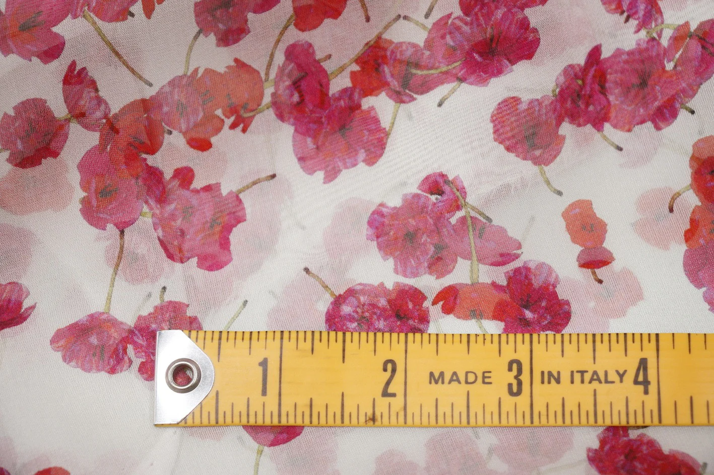 Beautiful Little Pinkies - Image 2