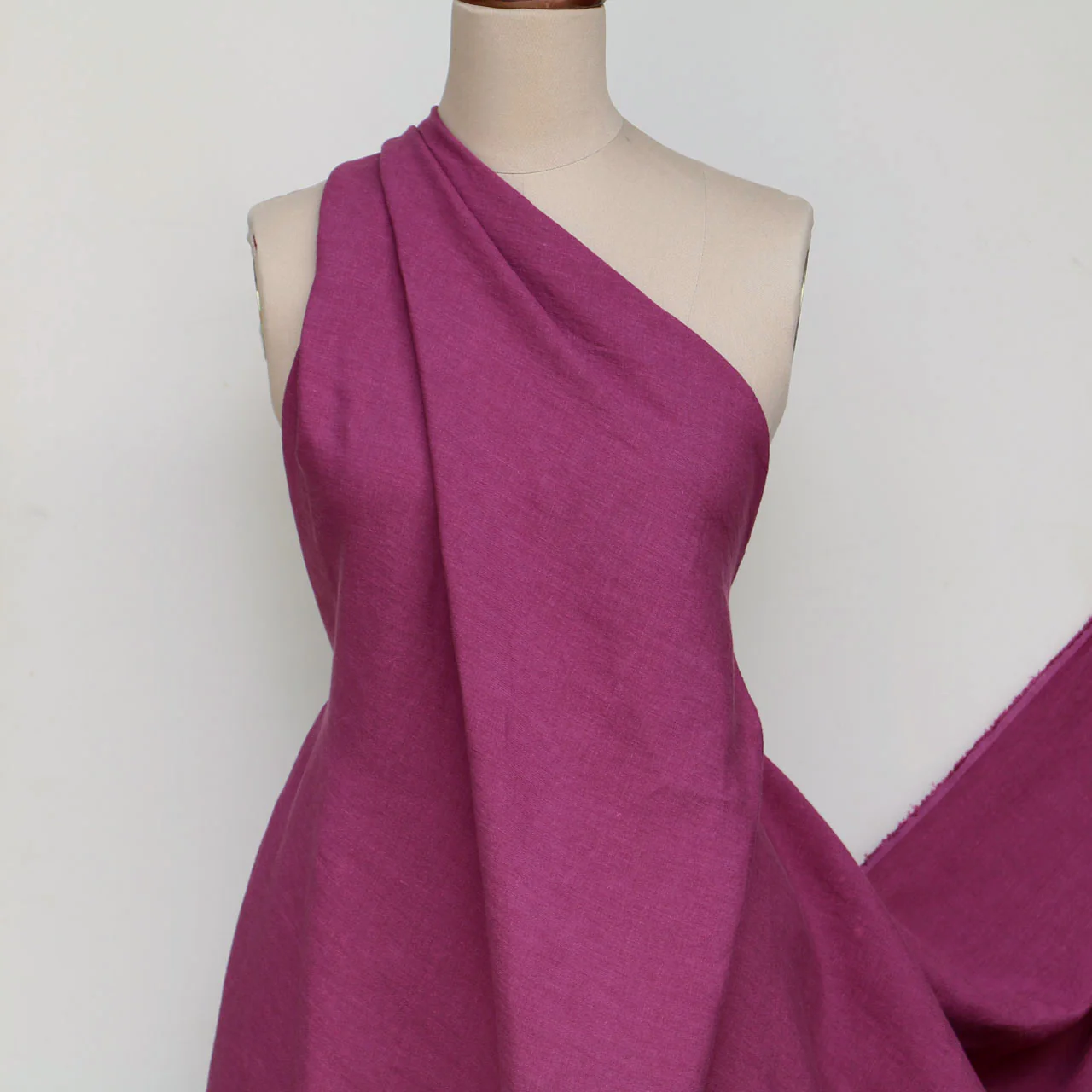 Bedford Berry Washed Linen - Image 3