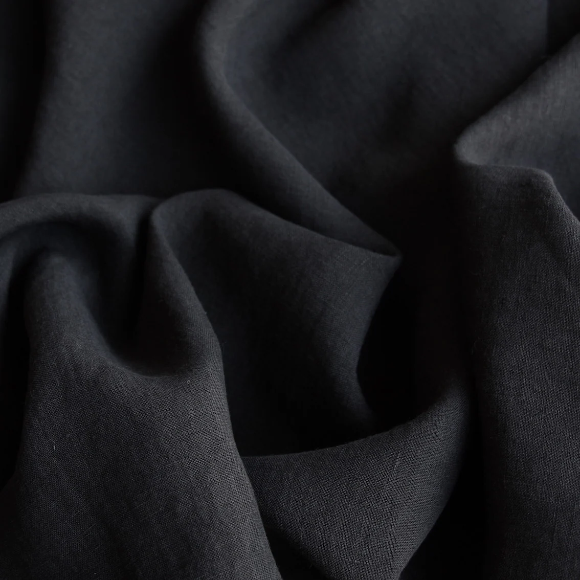 Bedford Black Washed Linen - Image 3