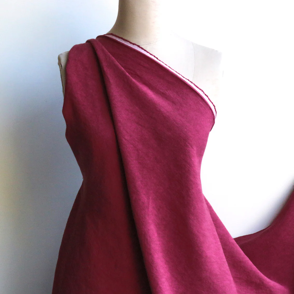 Bedford Cherry Washed Linen - Image 3