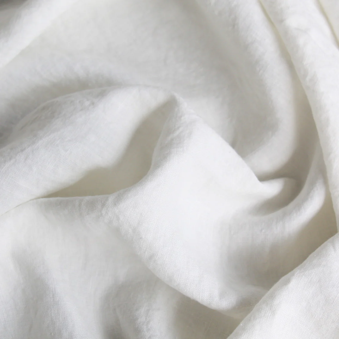 Bedford Milk Washed Linen - Image 2