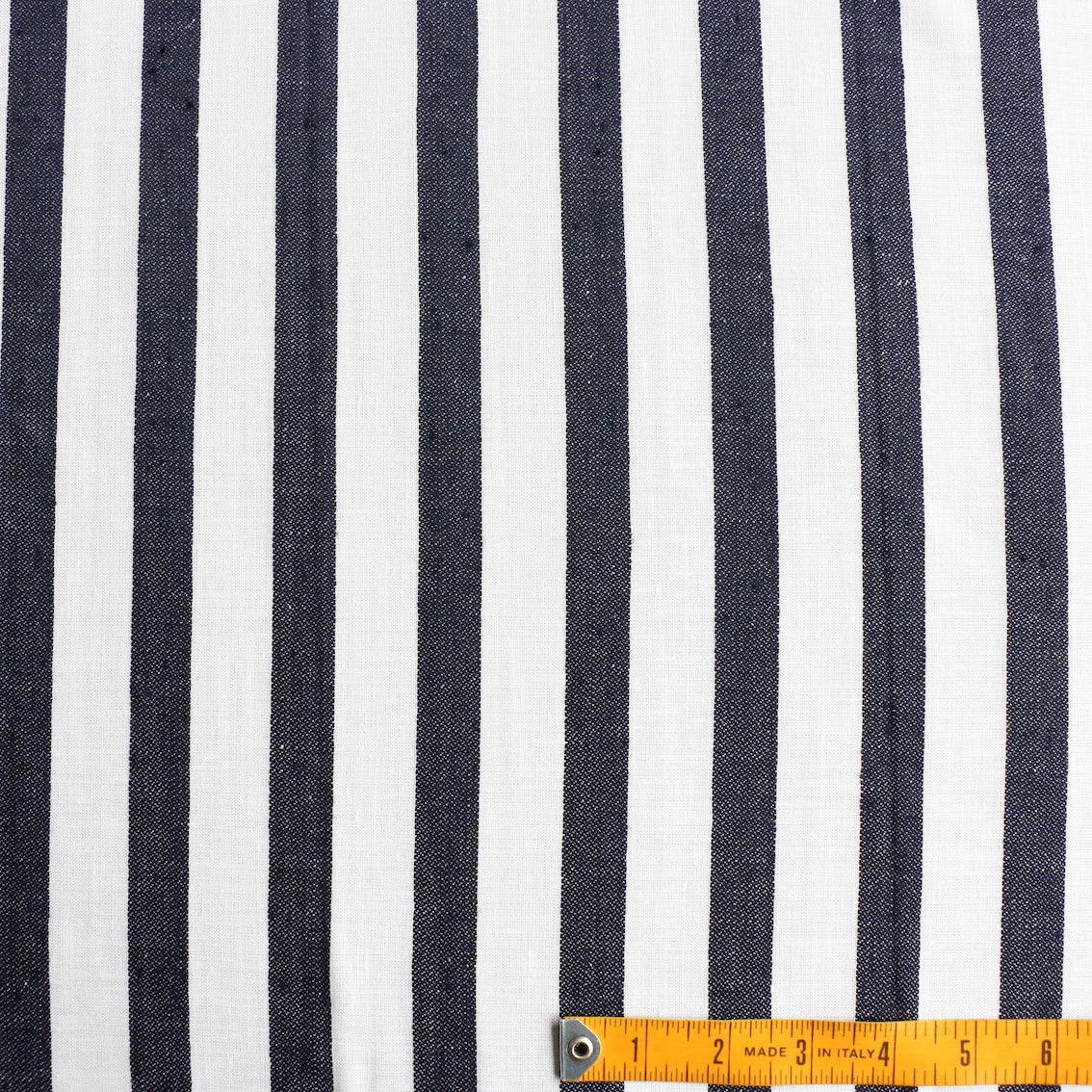 Bella Vita Navy Linen - Image 3