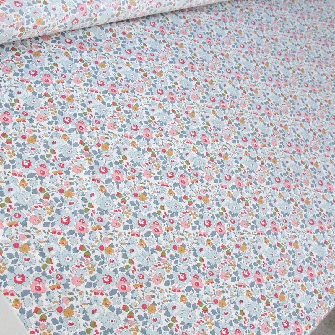 Betsy Grey - Liberty Tana Lawn™ - Image 5