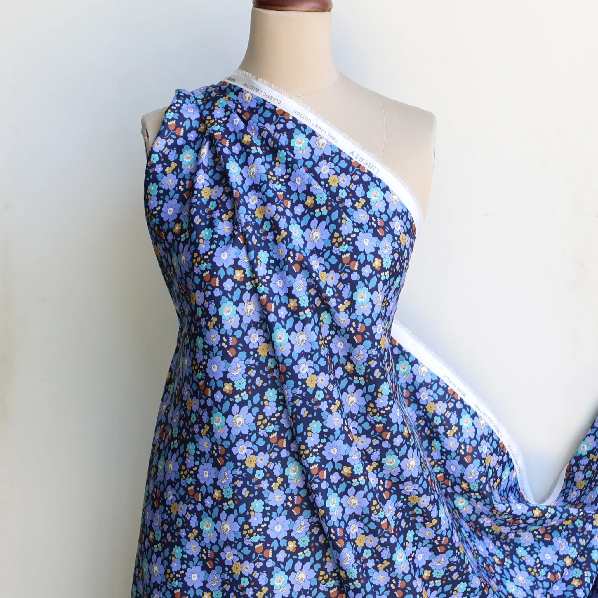 Betsy Meadow Blue - Liberty Tana Lawn™ - Image 4