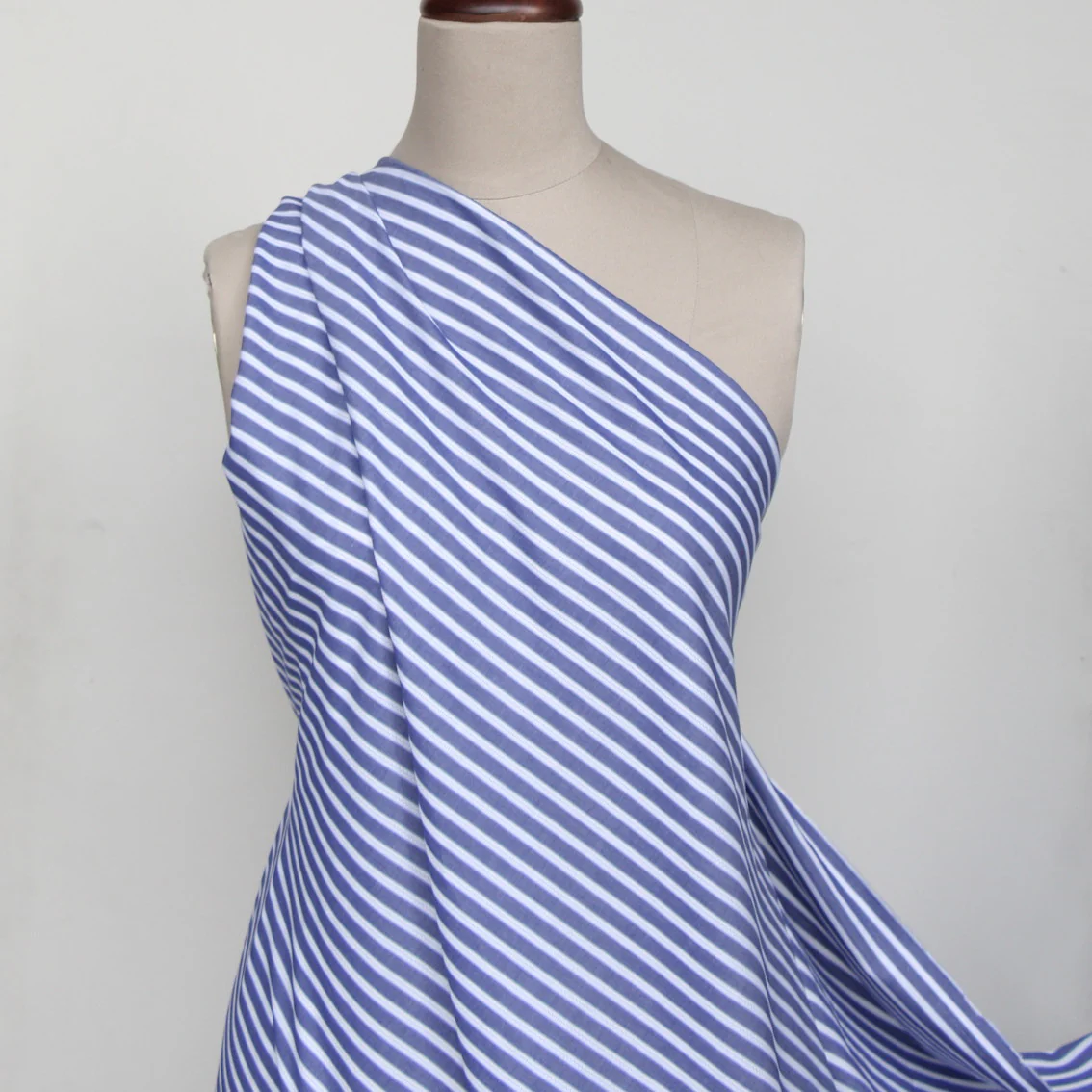 Betty's Line Up - Image 5