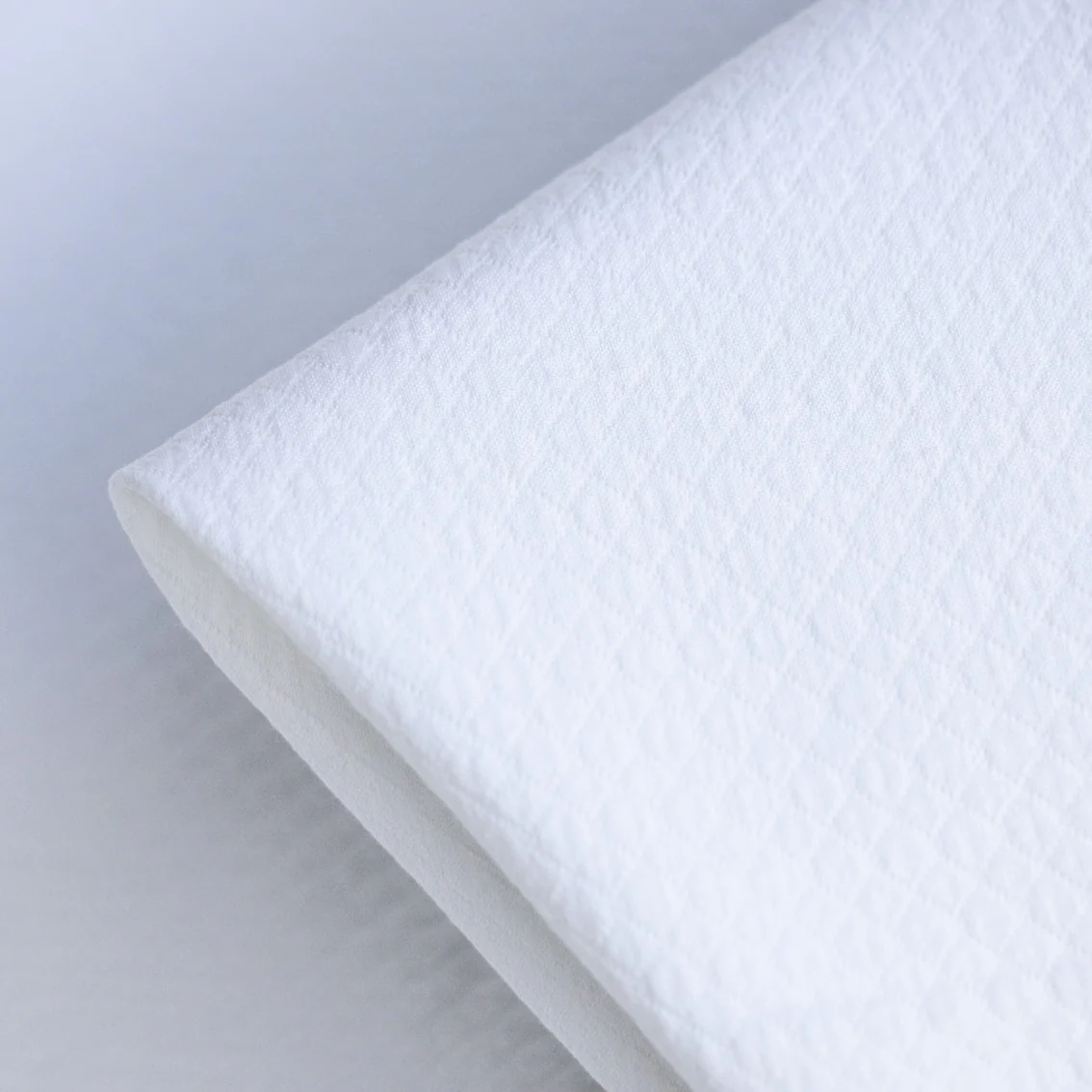 Bianco Diamond Pique