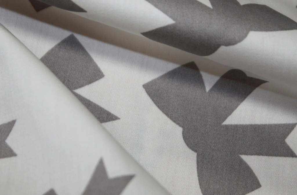 Big Bow Grey