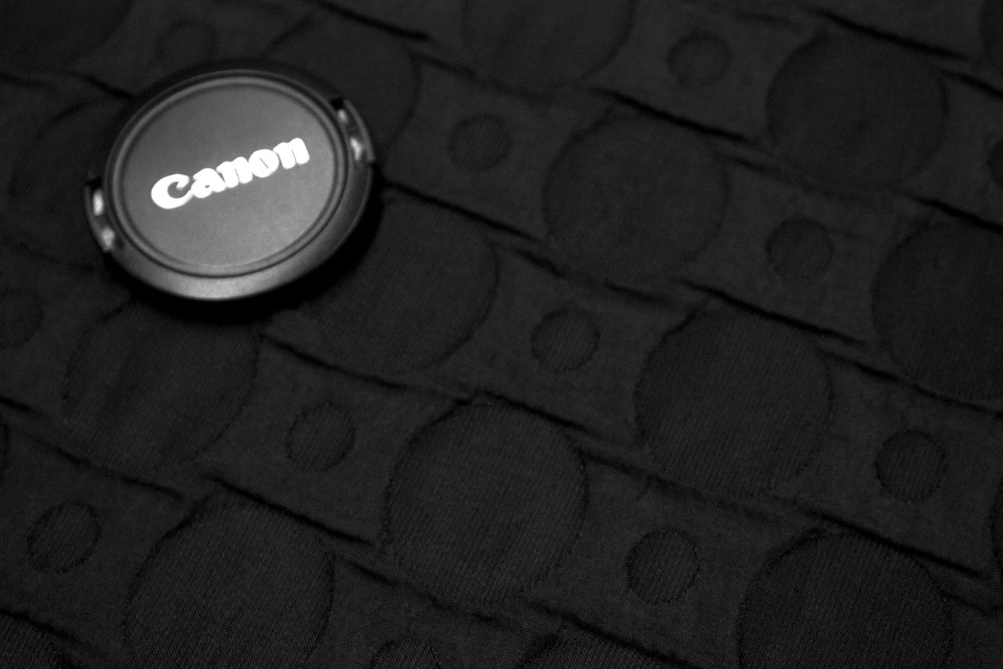 Big Dot Small Dot - Image 2