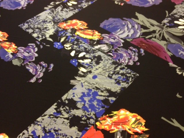 Big Floral Silk - Image 5
