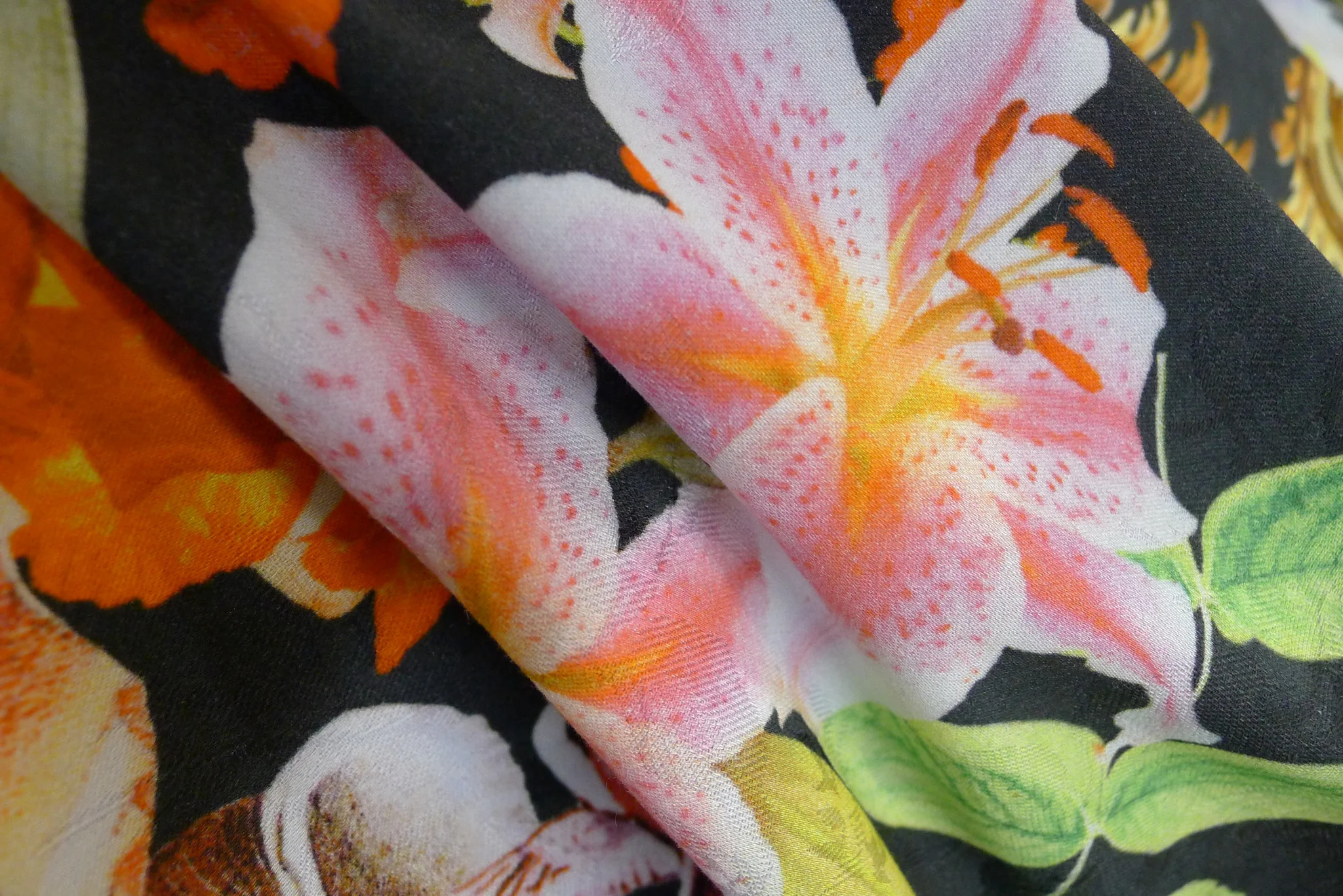 Birds & Blooms - Image 2