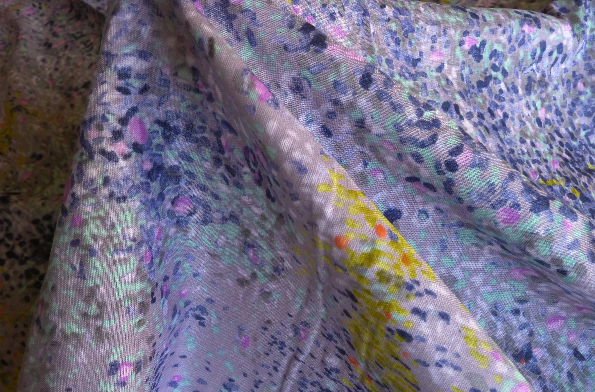 Birds Eye Mauve - Image 4