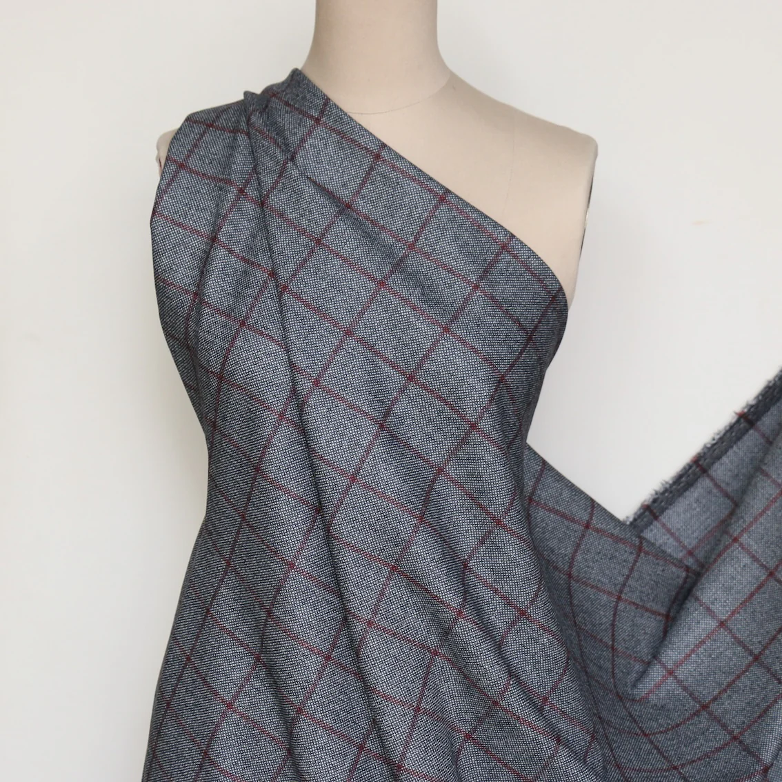 Birdseye Grid - Grey/Red Check Wool - Image 5