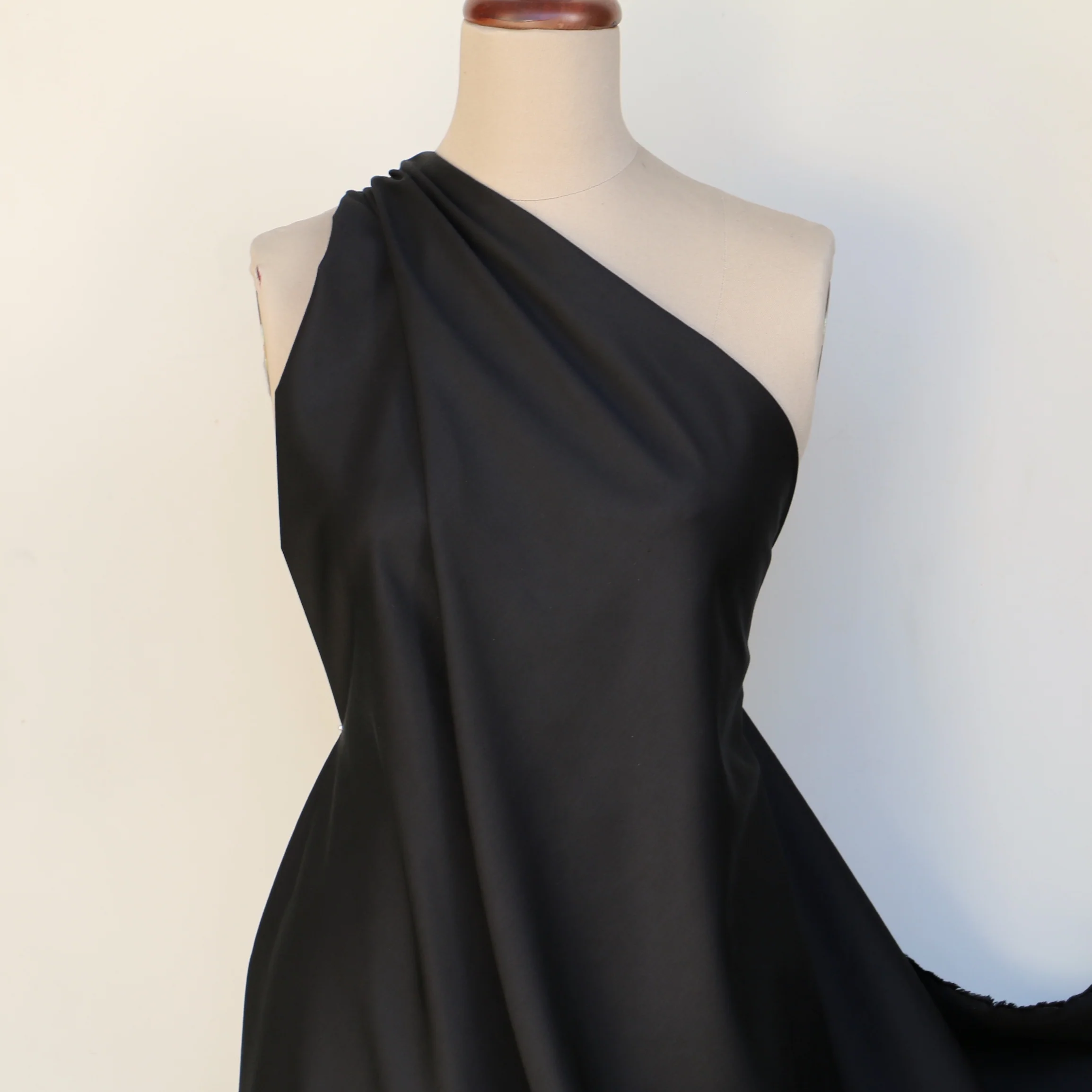 Black Blitz - Image 4
